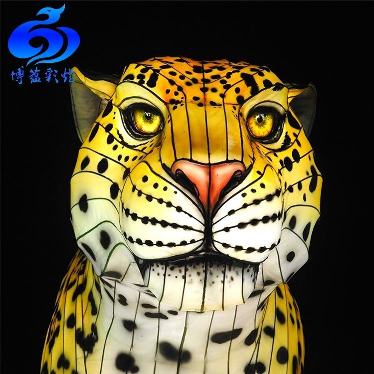 4 4